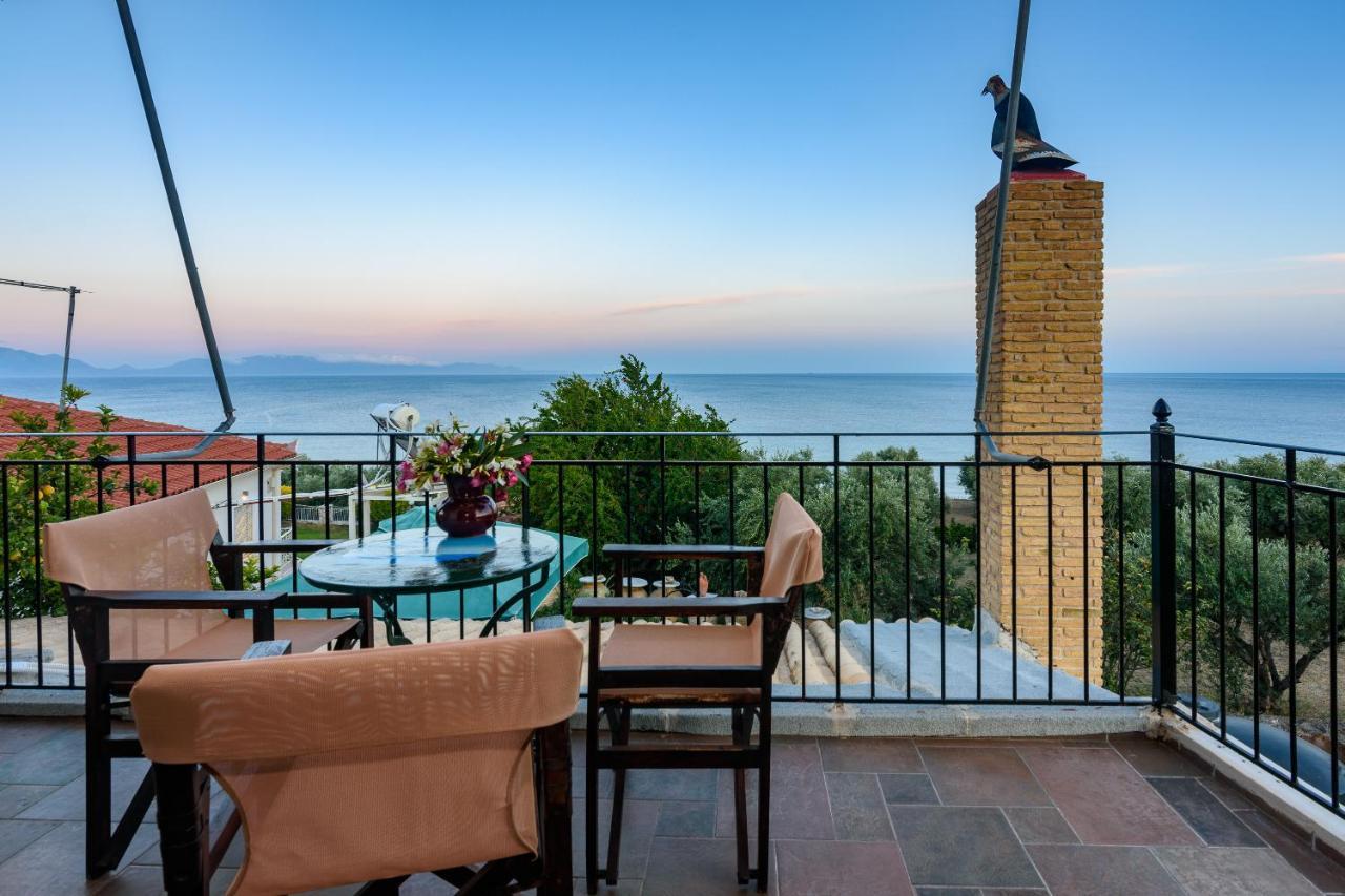 Eros Pittoresque Retreats - Perfect Location, Panoramic Seaview Корони Экстерьер фото