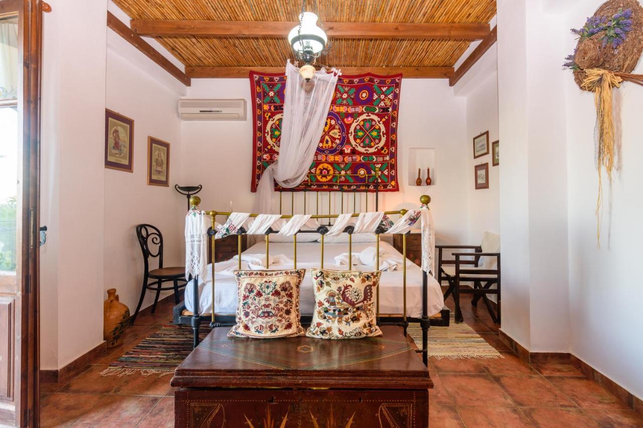 Eros Pittoresque Retreats - Perfect Location, Panoramic Seaview Корони Экстерьер фото